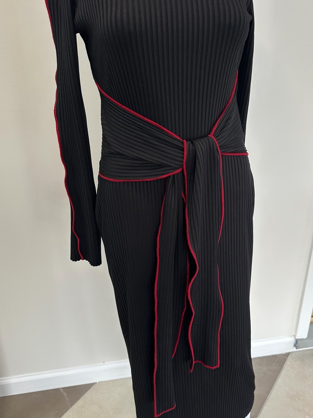 Zara Black Ribbed Long-Sleeve Dress with Red Trim Tie